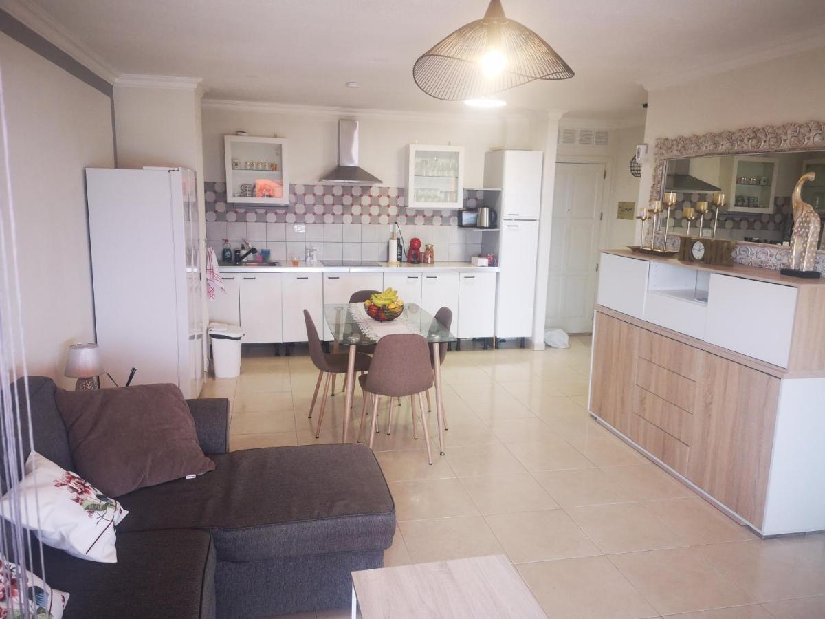 Aimee Maritima Puerto Santiago Apartment ปัวร์โตเดซานตีอาโก ภายนอก รูปภาพ